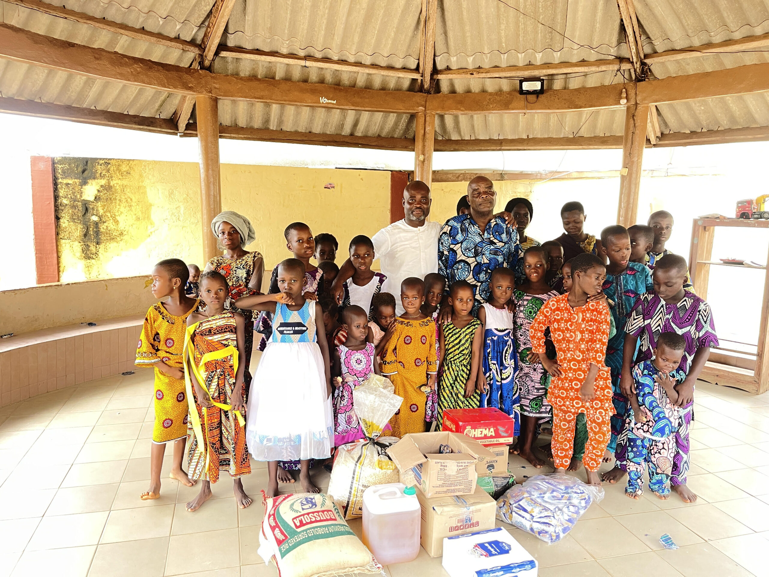 Don des œuvres vivrières à l’orphelinat d’ Ouidah.